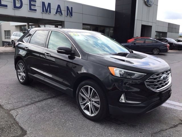 Certified 2023 Ford Edge Titanium AWD/4WD image 1