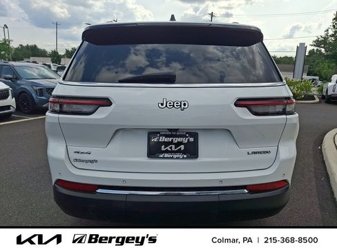 Used 2023 Jeep Grand Cherokee L Laredo AWD/4WD image 6