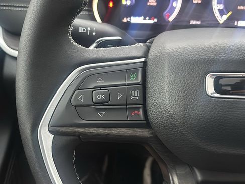 New 2025 Jeep Grand Cherokee L Limited w/ Luxury Tech Group II image 16