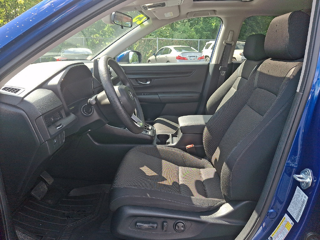 Used 2025 Honda CR-V EX image 13
