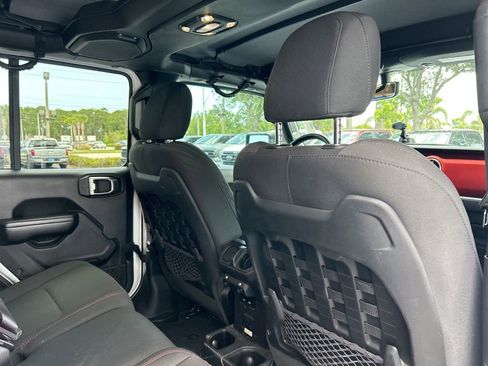 Used 2020 Jeep Gladiator Rubicon image 40