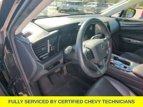 Used 2023 Lexus NX 250 FWD w/ Towing Package (2000 Lbs) image 27