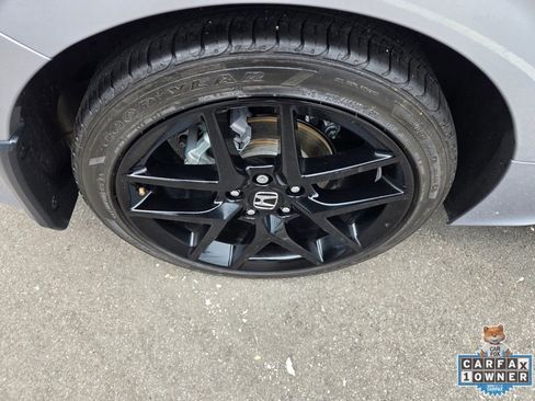 Used 2025 Honda Civic Sport image 12