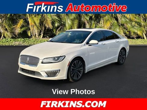 Used 2019 Lincoln MKZ Reserve image 1