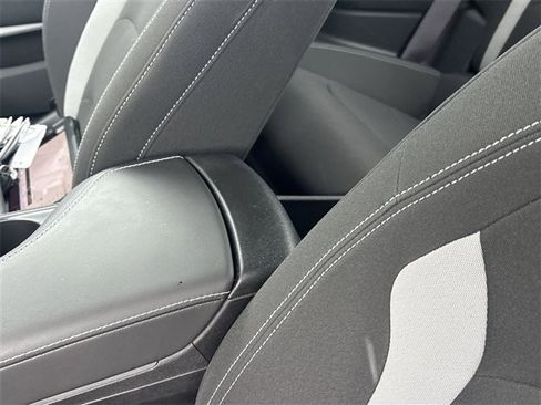 Certified 2023 Chevrolet Camaro LT image 20