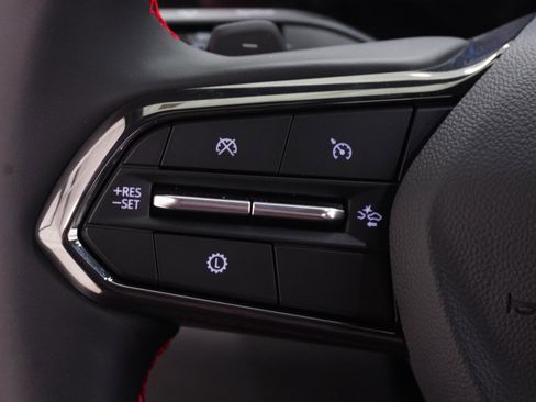 New 2026 Chevrolet Equinox RS w/ Convenience Package III image 21