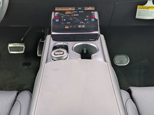 New 2027 Cadillac Vistiq Sport AWD/4WD image 21
