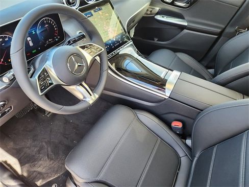 New 2026 Mercedes-Benz GLC 350e 4MATIC image 7