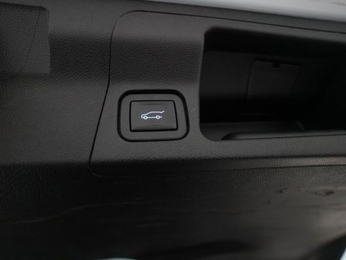 Used 2019 GMC Acadia SLT image 15