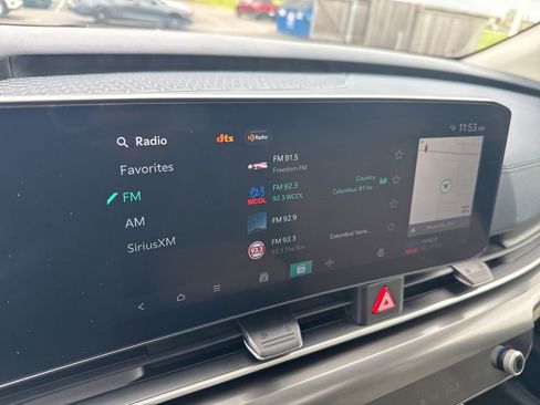 Used 2025 Kia Carnival SX FWD image 19