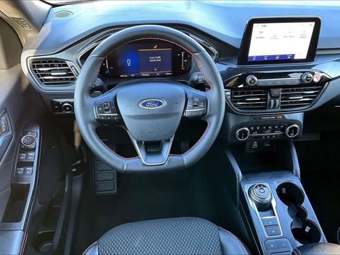 Used 2025 Ford Escape ST-Line Select image 6