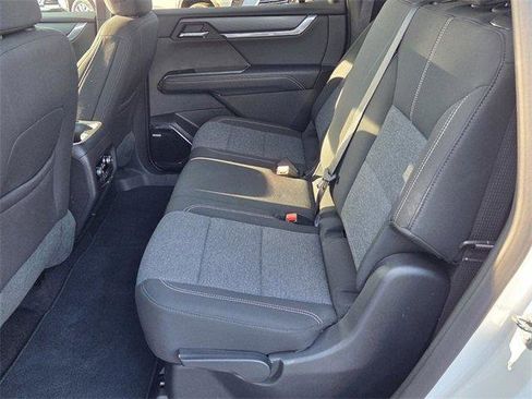 Certified 2025 GMC Acadia Elevation image 10