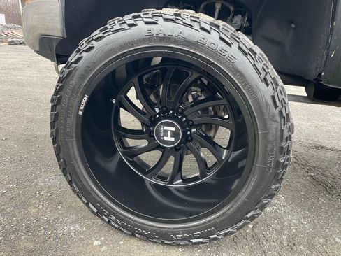 Used 2020 Chevrolet Silverado 2500 LT w/ All Star Edition image 19