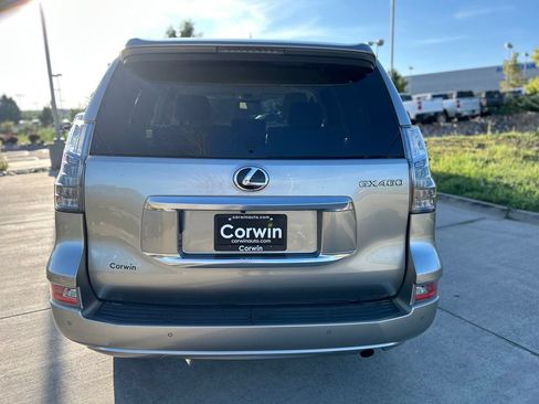 Used 2021 Lexus GX 460 Premium w/ Premium Package AWD/4WD image 7