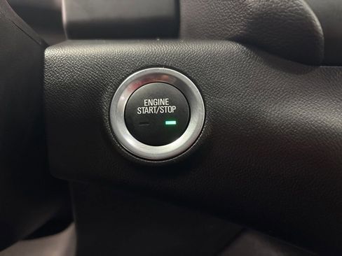 Used 2024 GMC Terrain SLE AWD/4WD image 26
