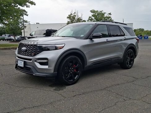 Used 2021 Ford Explorer ST w/ Equipment Group 401A AWD/4WD image 6