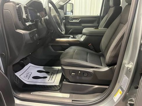 New 2026 Chevrolet Silverado 2500 LT w/ All Star Edition AWD/4WD image 4
