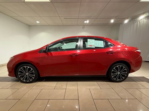 Used 2014 Toyota Corolla S image 2