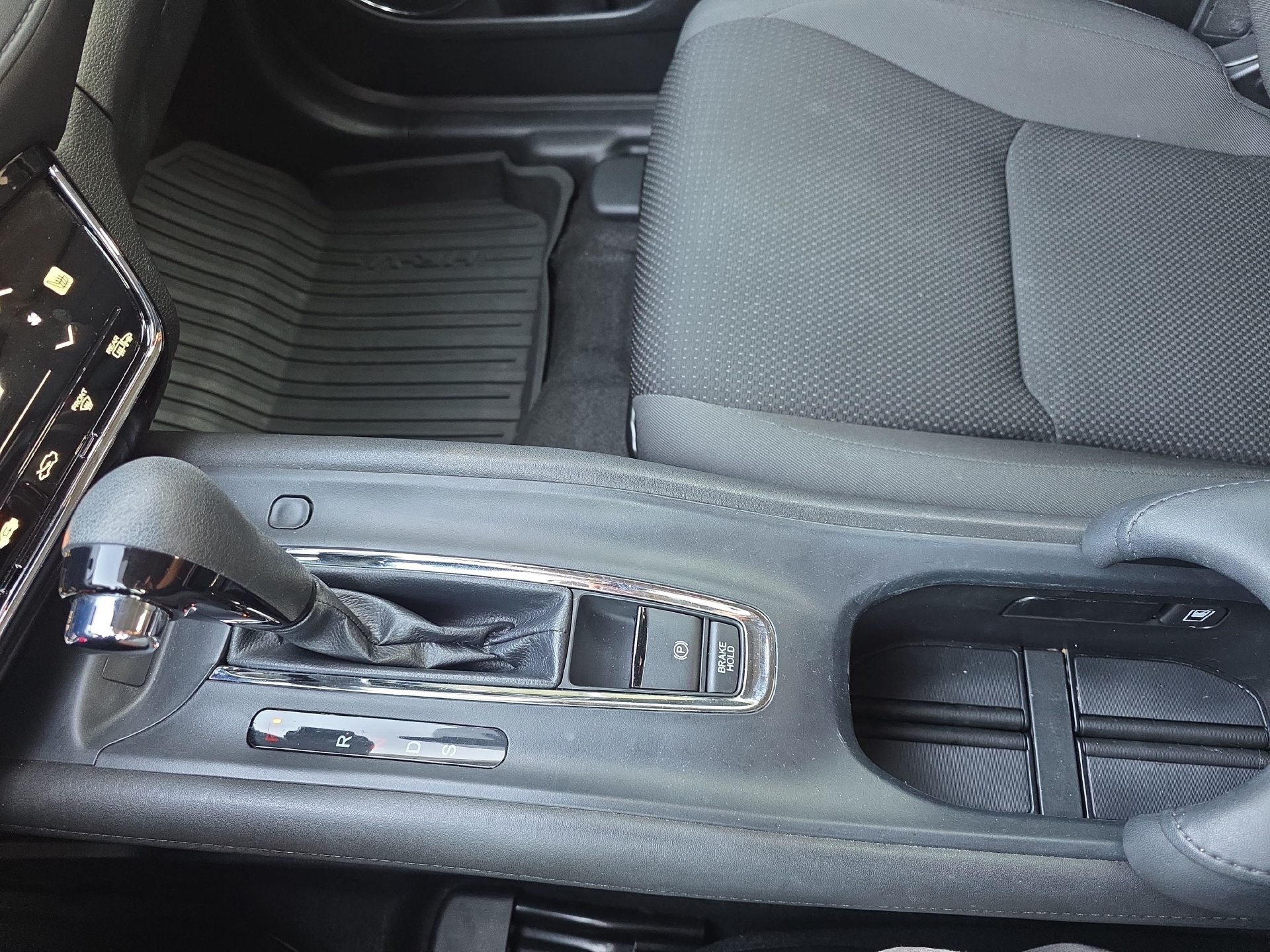 Used 2022 Honda HR-V EX image 24