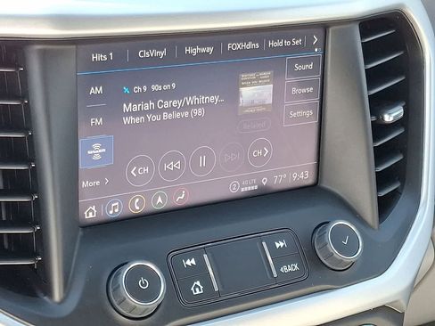 Certified 2023 GMC Acadia SLT image 19