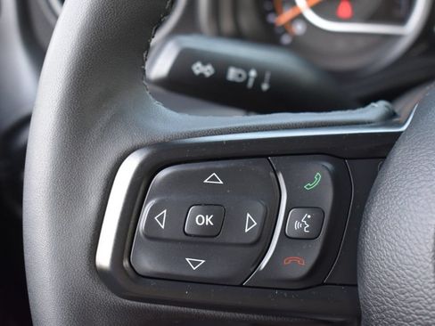 Used 2025 Jeep Wrangler Unlimited Rubicon AWD/4WD image 19