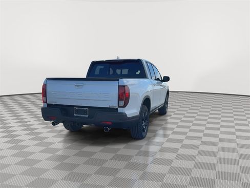 New 2026 Honda Ridgeline Black Edition image 8