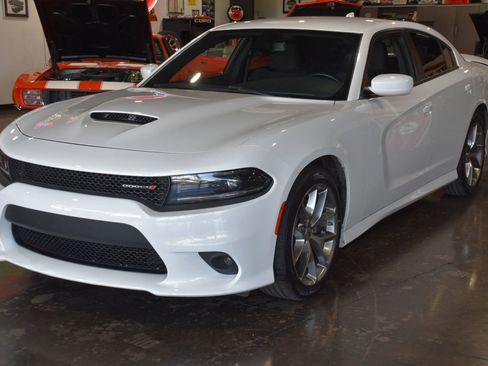 Used 2022 Dodge Charger GT RWD image 4