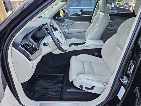 Used 2023 Volvo XC90 T8 Ultimate w/ Protection Package Premier AWD/4WD image 18