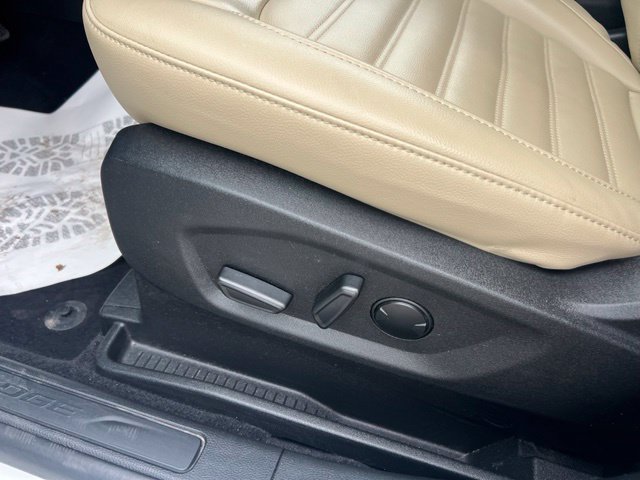 Certified 2024 Ford Edge SEL w/ Convenience Package AWD/4WD image 19