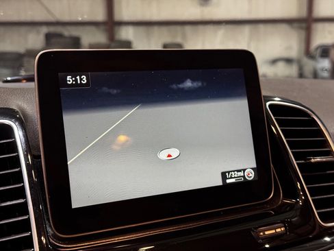 Used 2017 Mercedes-Benz GLE 350 4MATIC w/ Premium 2 Package image 33