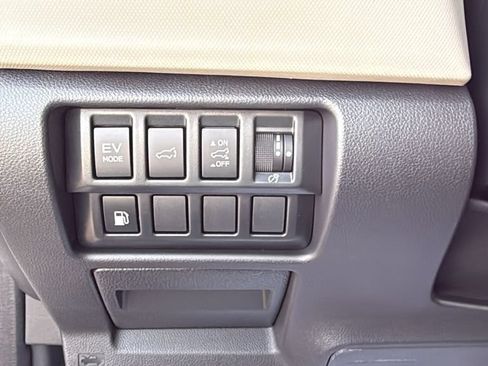 New 2026 Subaru Forester Premium AWD/4WD image 30
