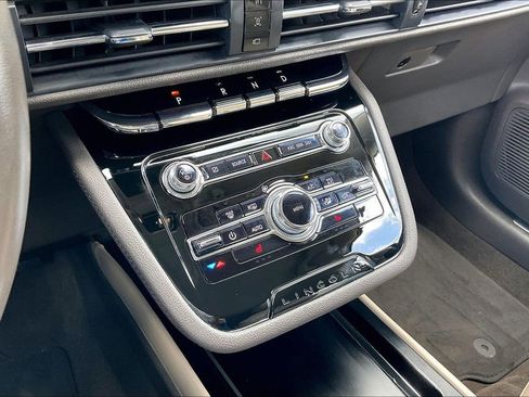 Used 2021 Lincoln Corsair FWD w/ Equipment Group 101A image 25