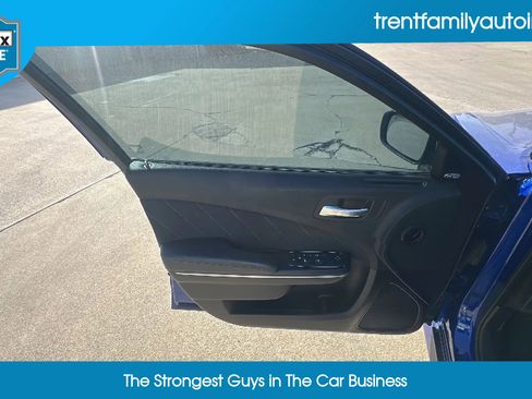 Used 2022 Dodge Charger GT image 12