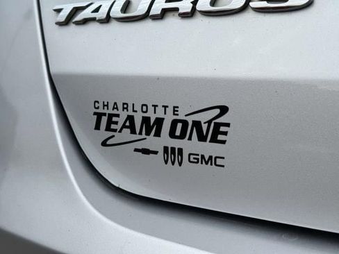 Used 2015 Ford Taurus Limited image 28