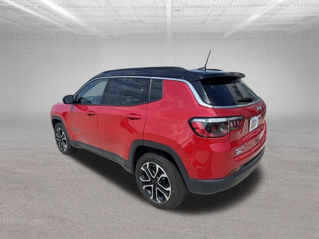 Used 2023 Jeep Compass Limited AWD/4WD image 4