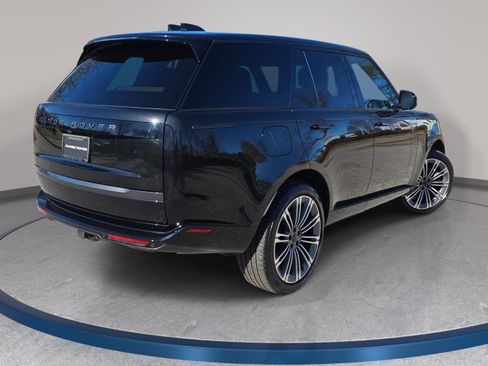 New 2026 Land Rover Range Rover SE AWD/4WD image 5