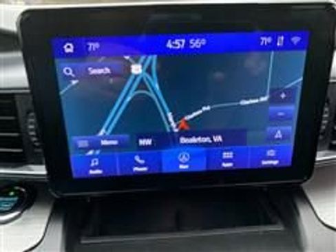 Used 2020 Ford Explorer XLT w/ Equipment Group 202A image 31