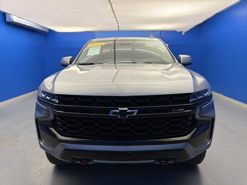 Used 2024 Chevrolet Tahoe Z71 w/ Luxury Package image 3