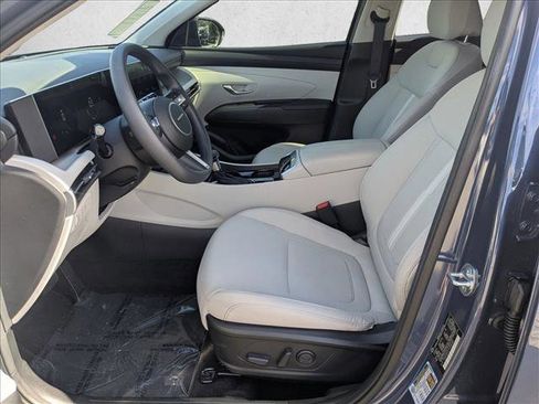Used 2025 Hyundai Tucson SEL image 14