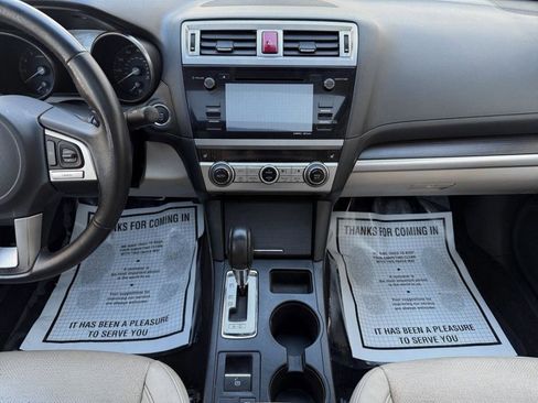 Used 2017 Subaru Legacy 2.5i Limited image 17