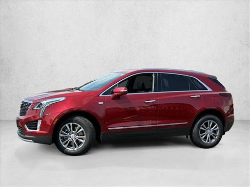 Used 2022 Cadillac XT5 Premium Luxury w/ Technology Package AWD/4WD image 7