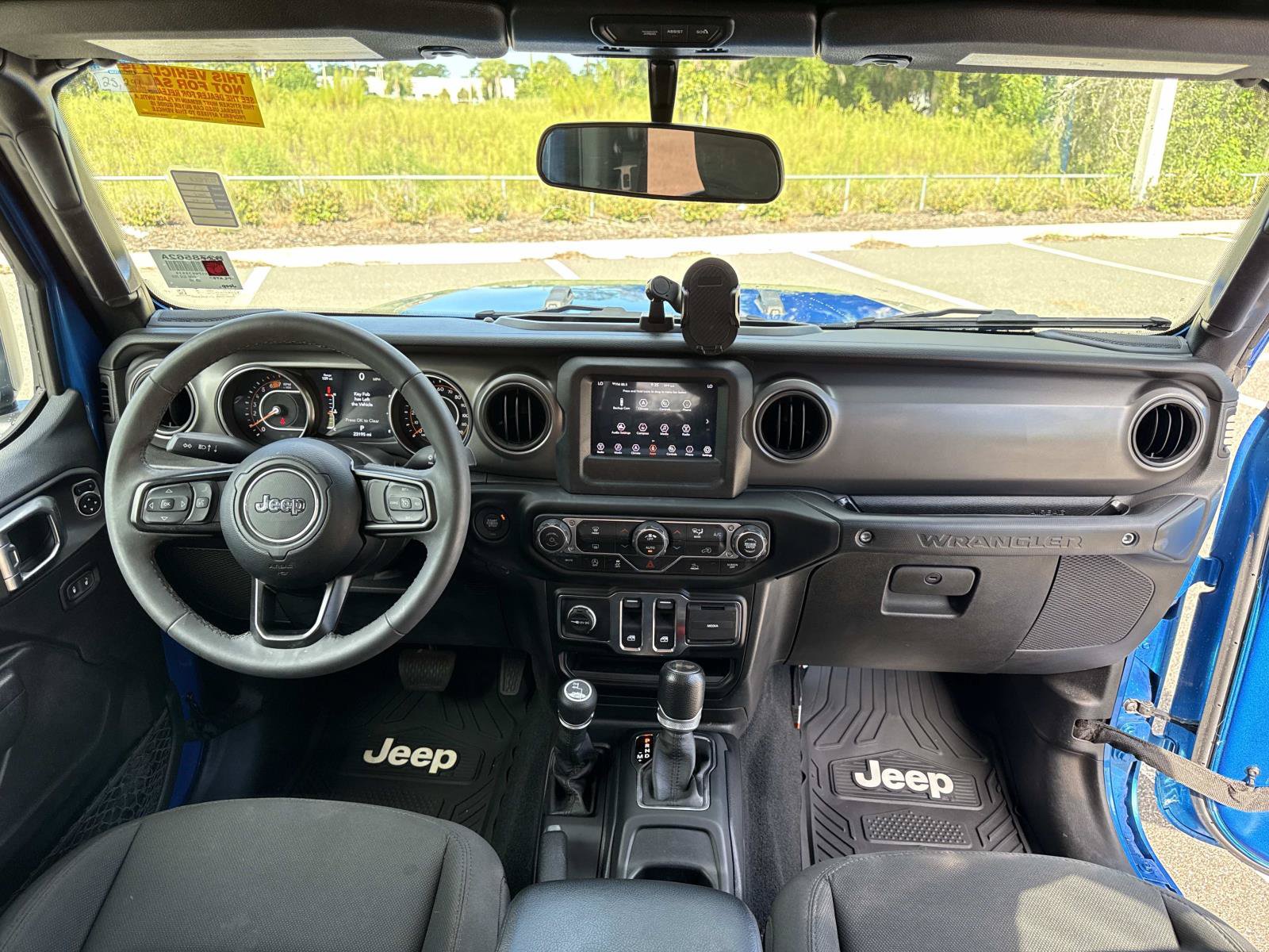 Used 2023 Jeep Wrangler Sport AWD/4WD image 14