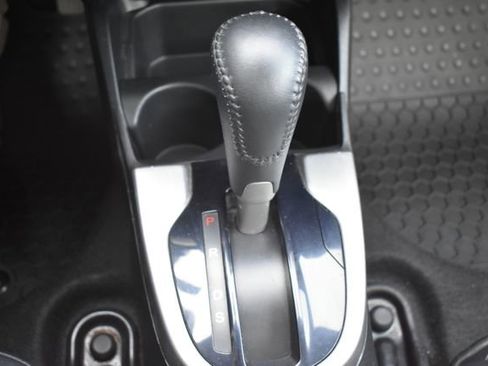 Used 2015 Honda Fit EX-L image 28