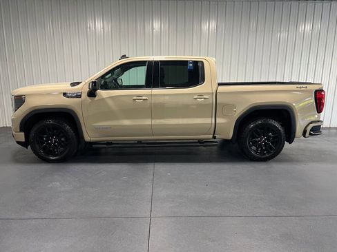 Used 2022 GMC Sierra 1500 Elevation w/ Elevation Premium Package image 25
