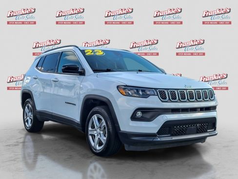 Used 2023 Jeep Compass Latitude AWD/4WD image 7