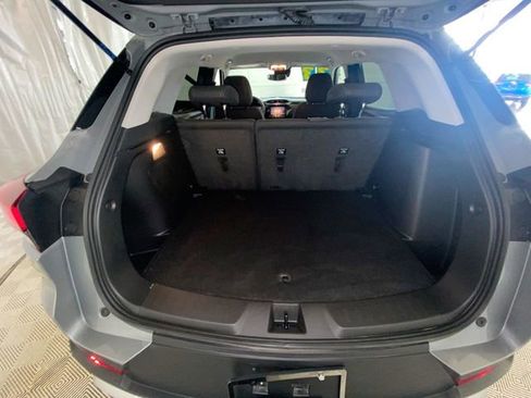 Used 2023 Chevrolet TrailBlazer LT FWD image 12