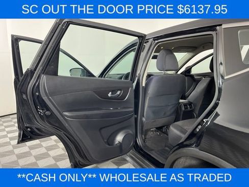 Used 2018 Nissan Rogue S AWD/4WD image 36