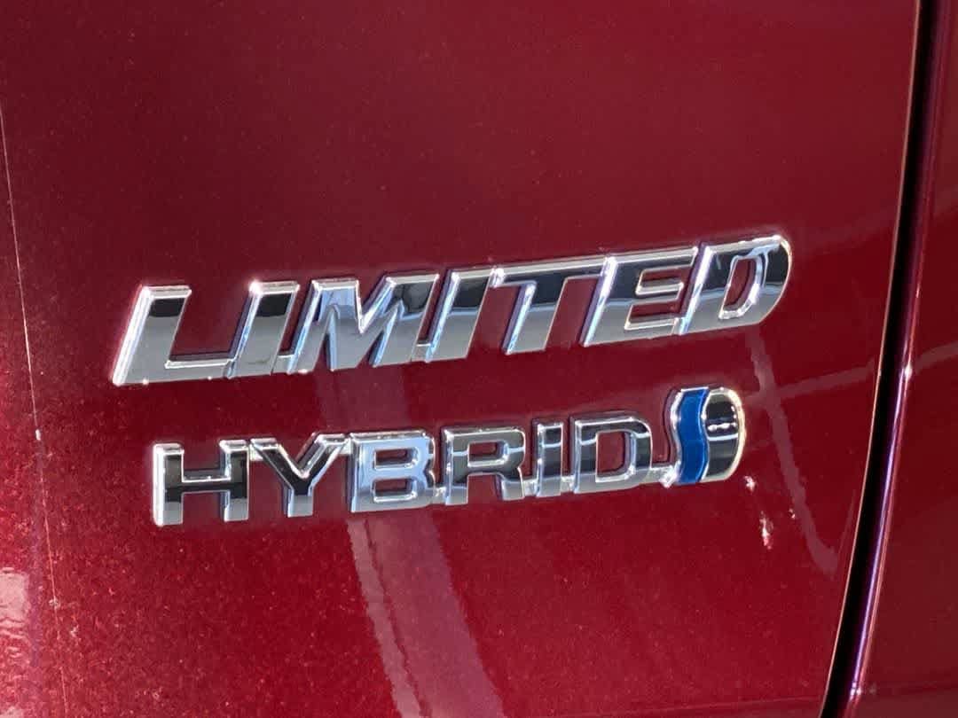 Certified 2021 Toyota RAV4 Limited w/ Limited Grade Weather Package AWD/4WD image 12