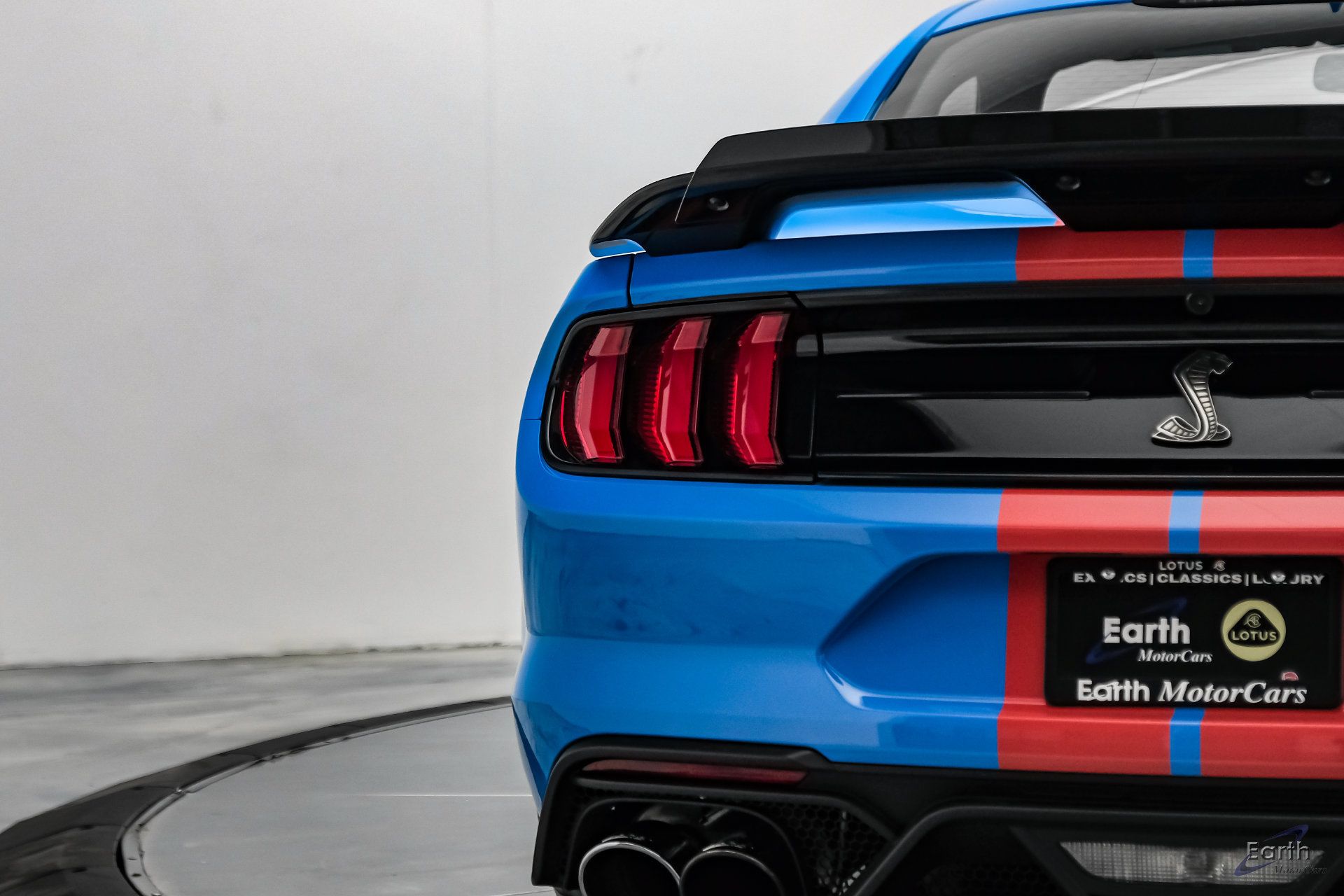 Used 2022 Ford Mustang Shelby GT500 w/ Technology Package RWD image 14