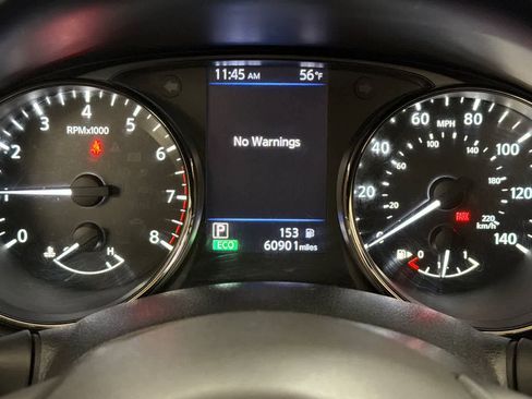 Used 2019 Nissan Rogue SV w/ Sun & Sound Touring Package image 25